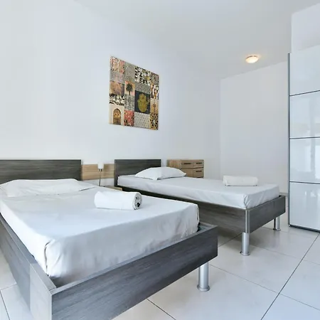 Paceville Lejlighed *